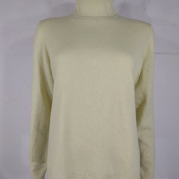 Charter Club greenish yellow 100% Cashmere turtleneck sweater ladies Medium - Picture 1 of 8
